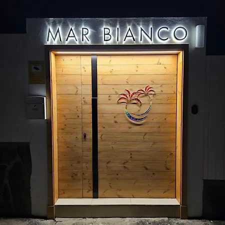 Mar Bianco - Gay Men Only Hotel apartamentowy *