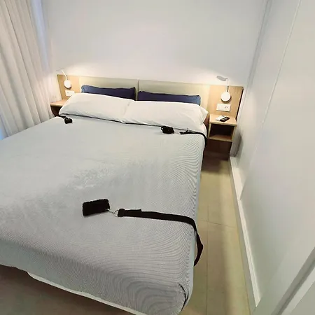 Aparthotel Mar Bianco - Gay Men Only